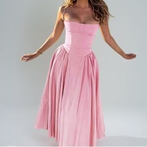 Elegant Pink Midi Dress